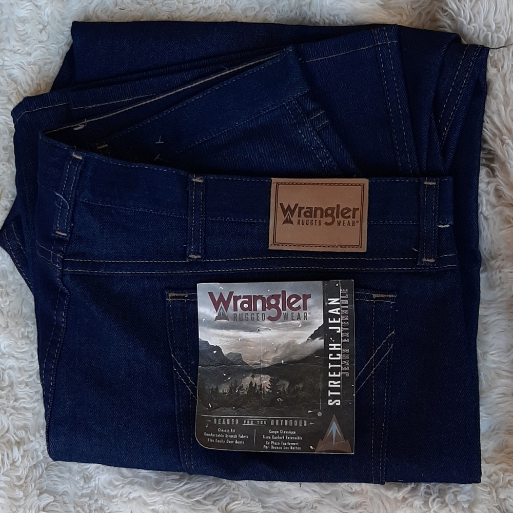 48x32 NWT WRANGLER JEANS